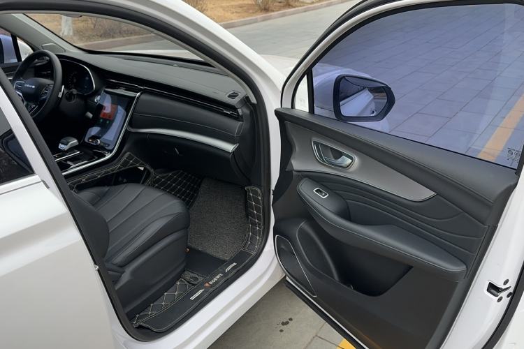 Used Roewe RX5 MAX 2019 300TGI Automatic 4G Connect Luxury Edition
