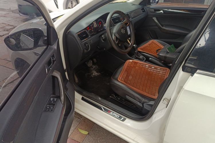 Used Skoda Rapid Spaceback 2016 Facelifted TSI230 DSG Smart Drive Version
