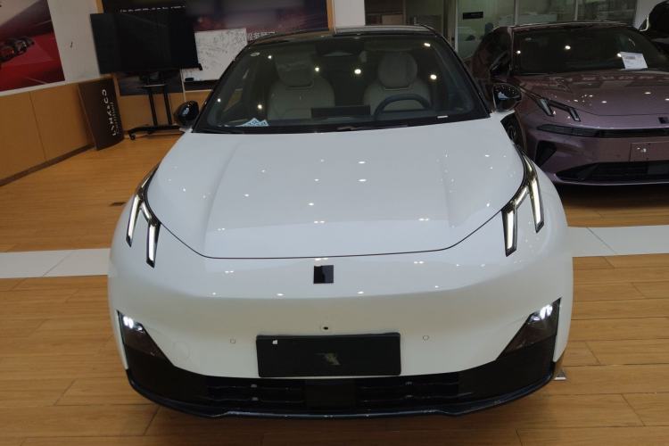 Used Lynk & Co Z20 2025 530 km Range Rear-Wheel Drive Max
