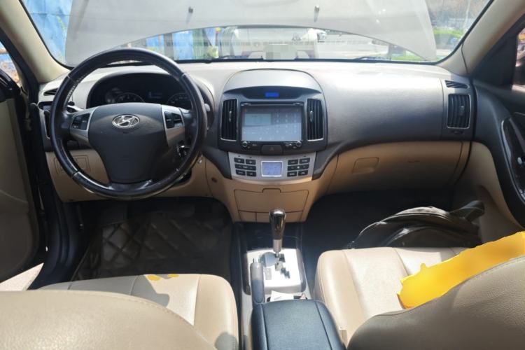 Used Hyundai Celesta 2011 1.6L Automatic Luxury Version
