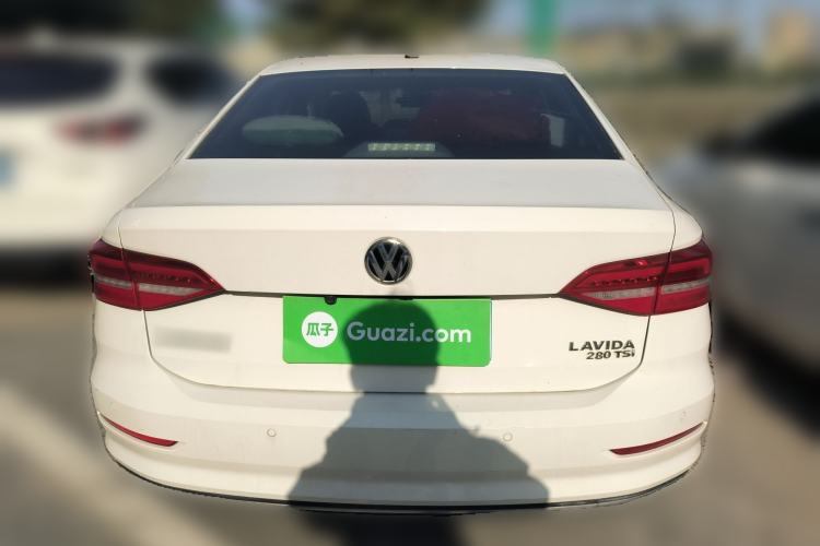 Used Volkswagen Lavida 2018 1.5L Automatic Comfort Edition China V Standard