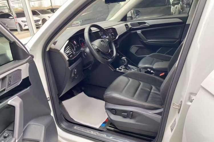 Used Volkswagen Tayron 2019 330TSI Two-Wheel Drive Luxury Model China VI Standard