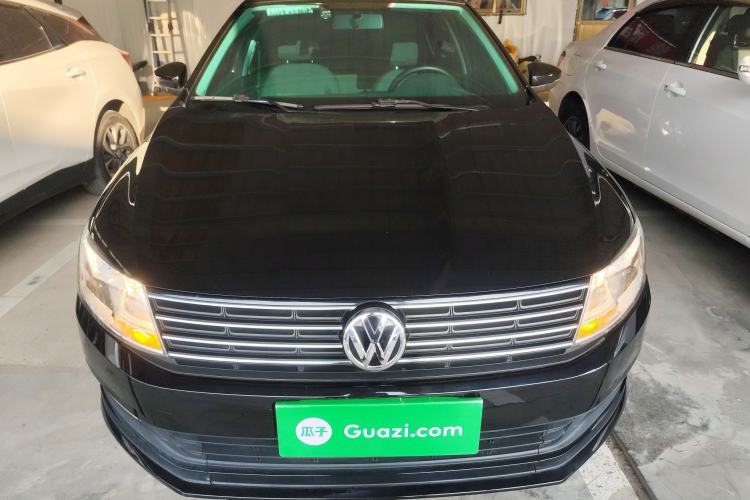 Used Volkswagen Lavida 2017 1.6L Manual Fashion Edition