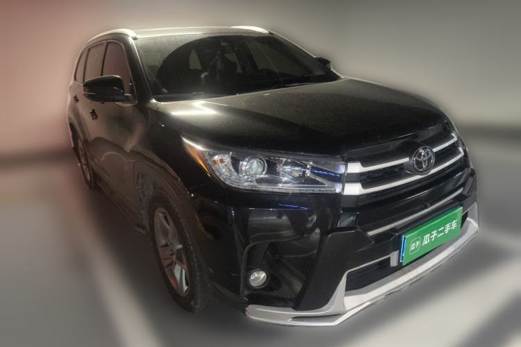 Used Toyota Highlander 2018 2.0T Four-Wheel Drive Luxury Edition 7 Seats China V Emission Standard
