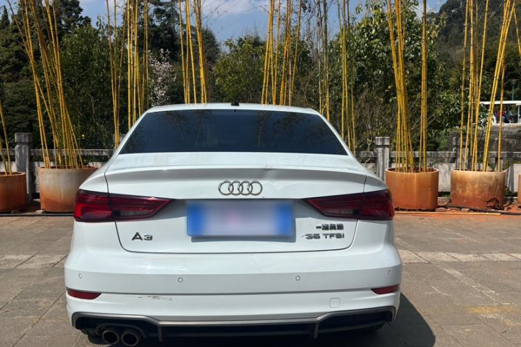 Used Audi A3 2019 Limousine 35 TFSI Fashion Edition China V standard

