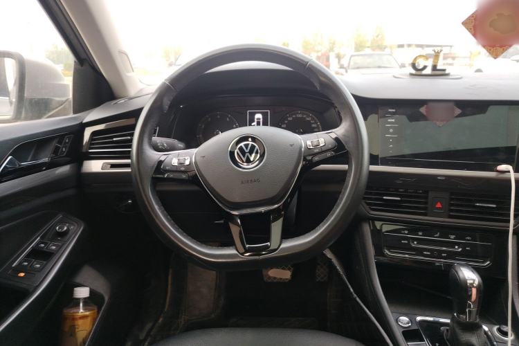 Used Volkswagen Bora 2021 1.5L Automatic Elite Smart Connect Edition Steering Wheel