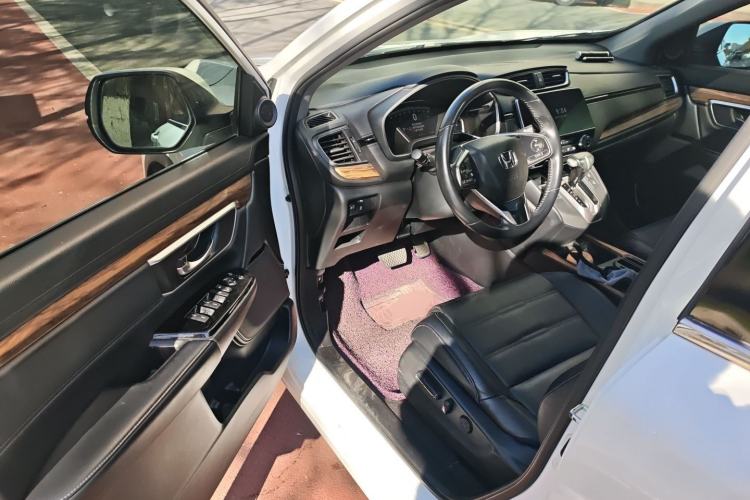 Used Honda CR-V 2017 240TURBO CVT Front-Wheel Drive Fashion Edition
