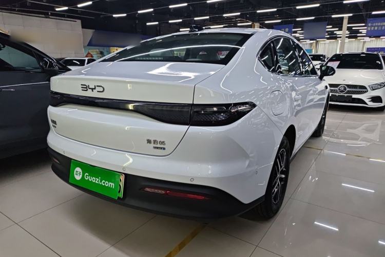 Used BYD Seal 05 DM-i 2025 DM-i Intelligent Drive 120KM Flagship Model Rear Right 45 Deg