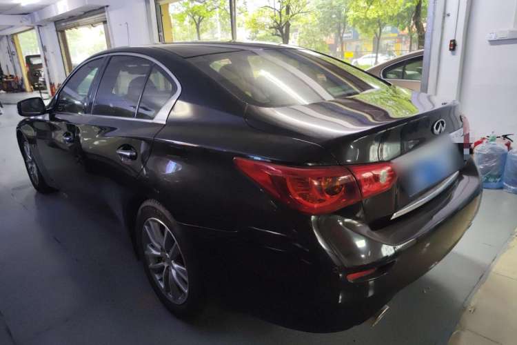 Used Infiniti Q50 2014 3.7L Comfort Edition Exterior 3