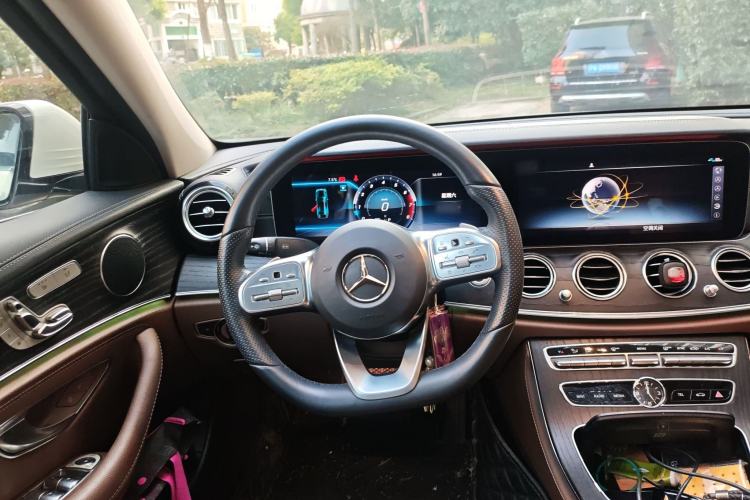 Used Mercedes-Benz E-Class 2019 Restyled E 300 L Sporty and Stylish Edition
