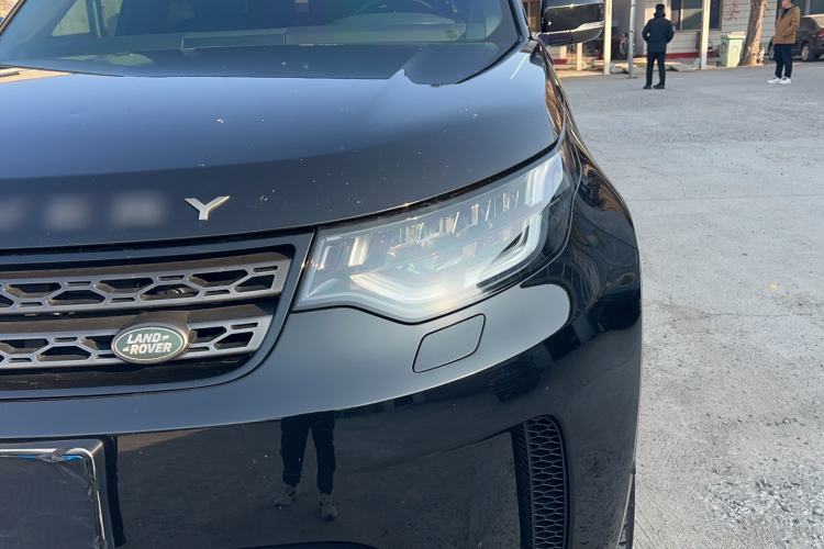 Used Land Rover Discovery 2018 2.0T SE
