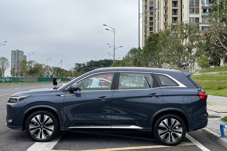 Used Landian E5 PLUS 2025 165 km Long-Range Version PLUS 5-Seater