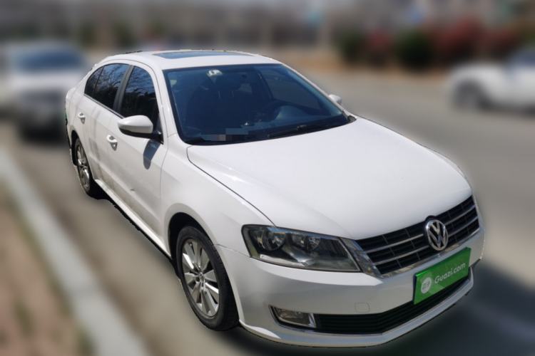 Used Volkswagen Lavida 2013 Restyled Classic 1.6L Manual Comfort Edition Front Right 45 Deg