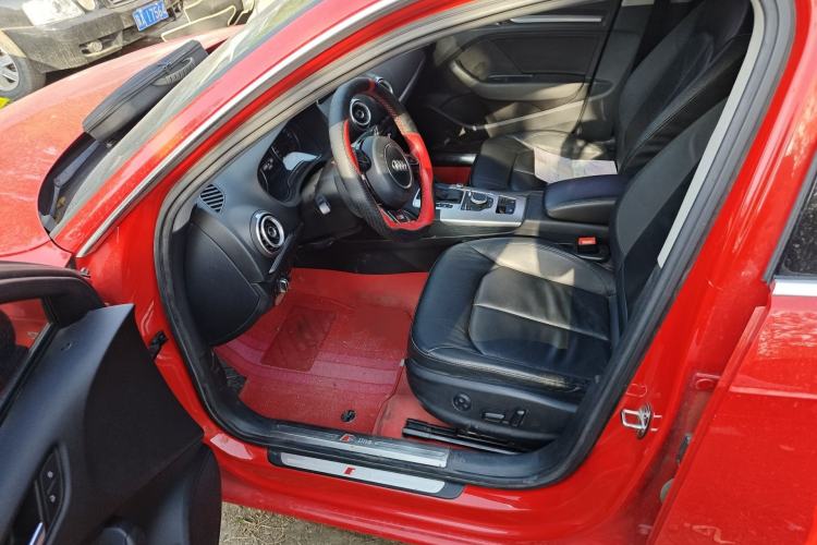 Used Audi A3 2014 Sportback 35 TFSI Automatic Comfort Model
