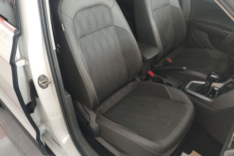 Used Volkswagen T-Cross 2022 1.5L Automatic Comfort Edition Right Front Seat