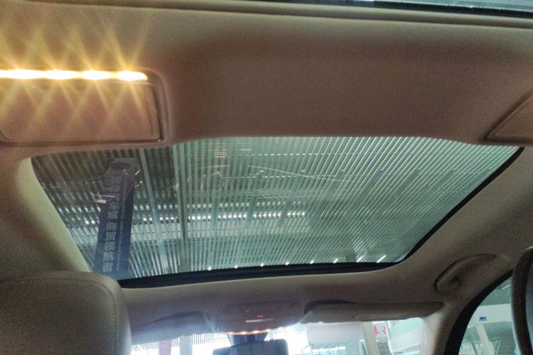 Used Mercedes-Benz E-Class 2022 Second Facelift E 300 L Fashion Edition
