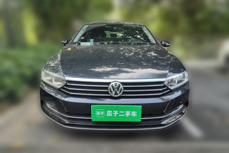 Used Volkswagen Magotan 2018 330TSI DSG Luxury Model Front