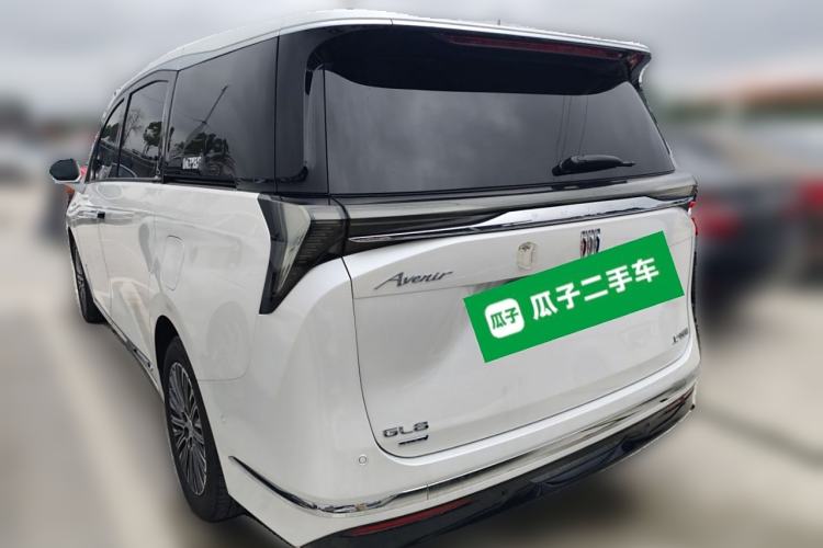 Used Buick GL8 New Energy 2024 Lu Zun Luxury Edition 7-Seater
