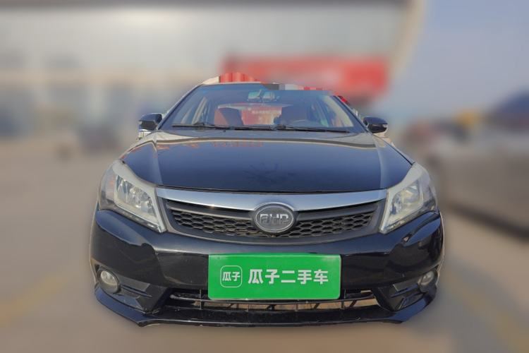Used BYD F3 2015 Energy-Saving Edition 1.5L Manual Luxury Model

