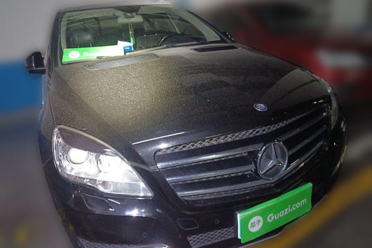 Used Mercedes-Benz R-Class 2017 R 320 4MATIC Business Edition Prestige Model