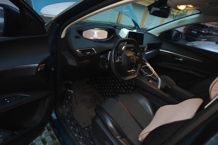 Used Peugeot 5008 2017 380THP 7-Seater Elite Edition