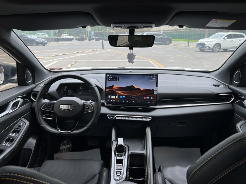 Geely Auto Coolray 2025 Bin Yue L 1.5TD DCT Star Diamond — снимка 17