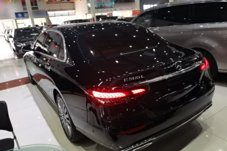 Used Mercedes-Benz E-Class 2022 Revised Version E 300 L Fashion Edition Rear Left 45 Deg