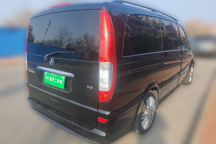 Used Mercedes-Benz Viano 2011 2.5L Limited Edition Rear Right 45 Deg