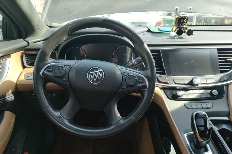 Used Buick LaCrosse 2018 20T Luxury Model
