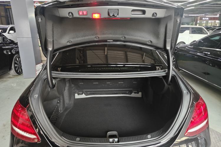 Used Mercedes-Benz E-Class 2018 Facelift E 200 L