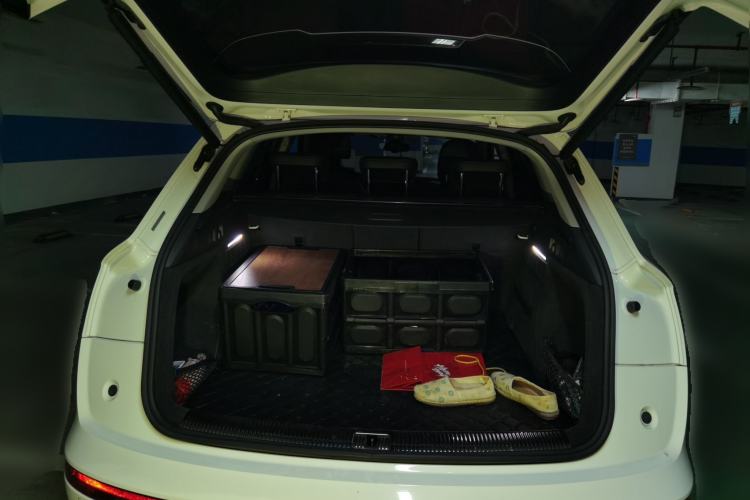 Used Audi Q5L 2020 40 TFSI Prestige Fashion Edition Trunk