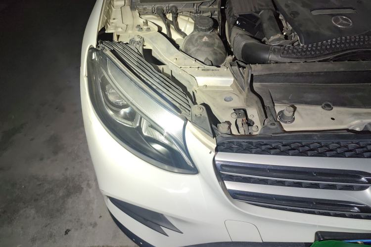 Used Mercedes-Benz GLC 2017 GLC 260 4MATIC Luxury Model