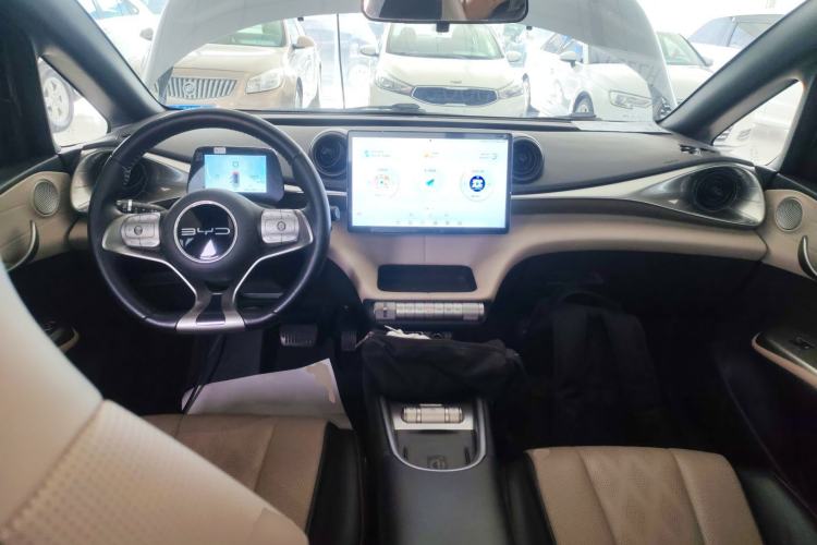 Used BYD Dolphin 2023 420 km Fashion Edition