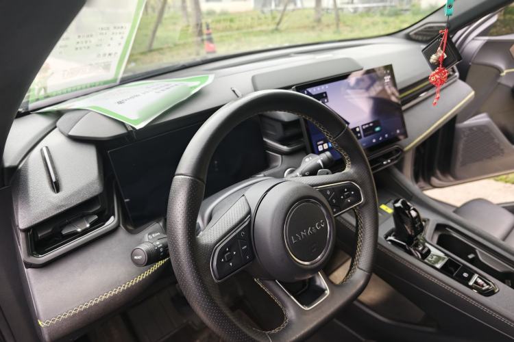 Used Lynk & Co 03 2023 1.5TD DCT JingPro Interior 6