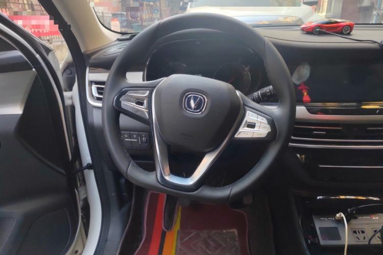 Used CHANGAN CS35PLUS 2018 1.6L Manual Cool Edition China V Standard
