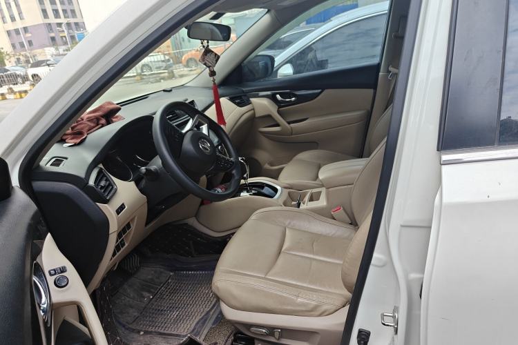 Used Nissan X-Trail 2017 2.0L CVT Comfort Edition 2WD Left Front Seat