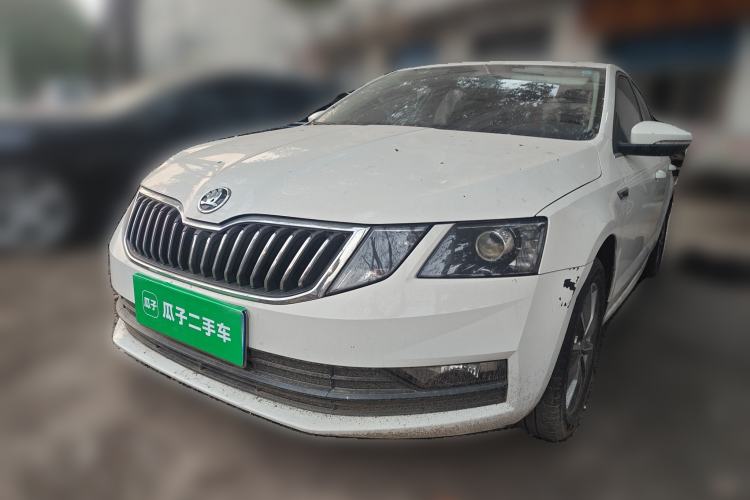 Used Skoda Octavia 2019 1.5L Automatic SmartDrive Comfort Edition China V Standard