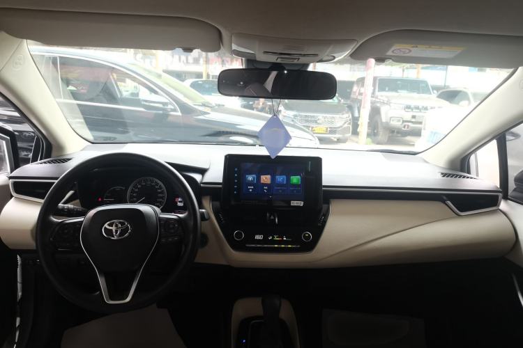 Used Toyota Corolla 2022 Dual-Motor 1.8L E-CVT Pioneer Edition Center Console