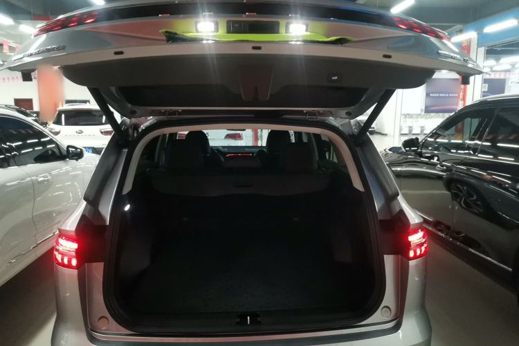 Used Geely Auto Monjaro L 2023 2.0TD High-Power Automatic Two-Wheel Drive Flagship Version