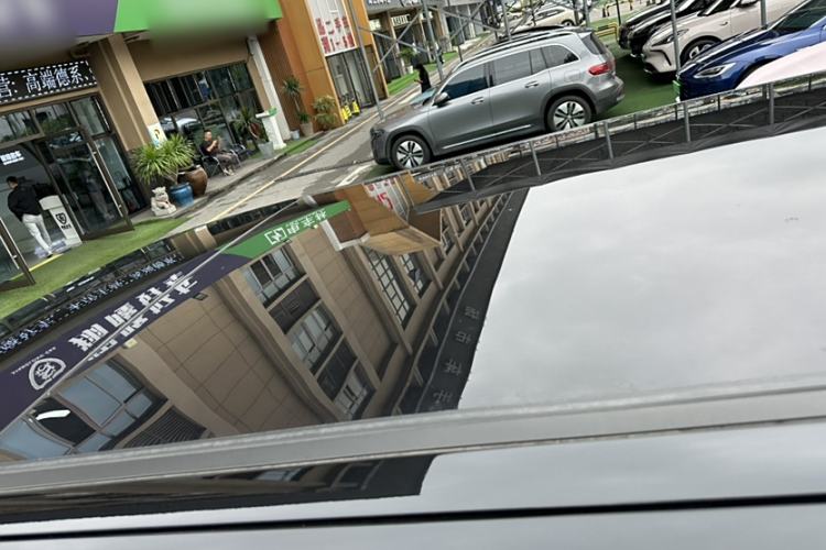 Used Geely Galaxy LEVC L380 2024 140-Degree 6-Seater All-Wheel-Drive Ultra Exterior 7