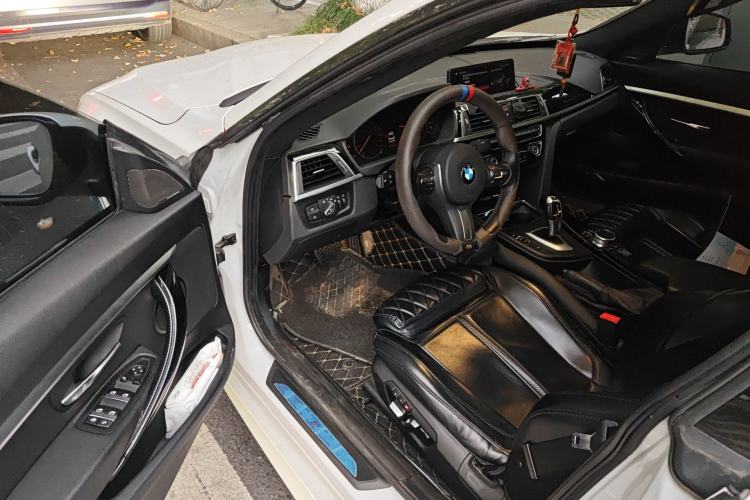 Used BMW 3 Series GT 2020 320i M Sport Package Driver Seat