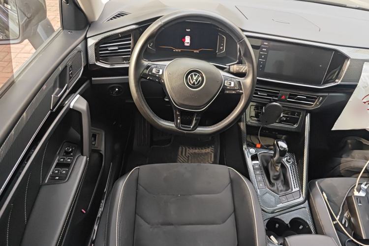 Used Volkswagen Tayron 2020 330TSI Two-Wheel Drive Luxury Connected Pro Edition Steering Wheel