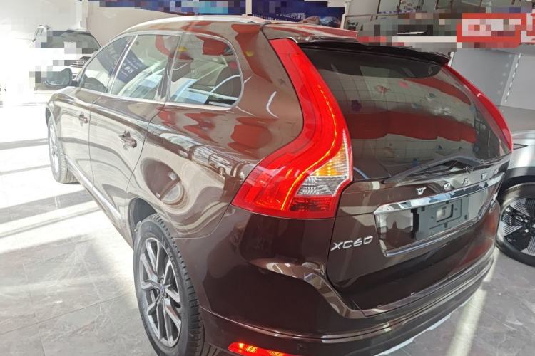 Used Volvo XC60 2017 T5 AWD Smart Upgrade Edition