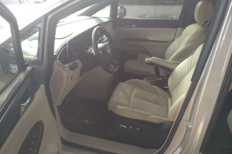 Used Buick GL8 2022 ES Land Cruiser 653T Luxury Model
