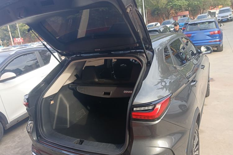 Used Oshan X5 2021 1.6L CVT Luxury Model
