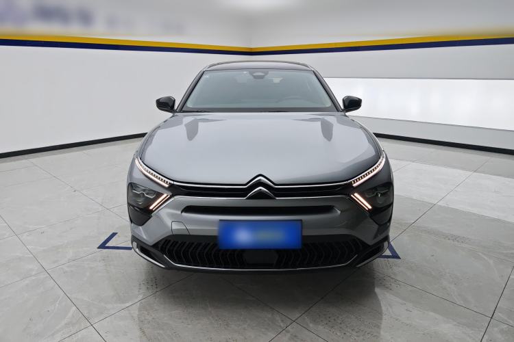 Used Citroen C5 X 2022 1.6T Extraordinary Style—Year of the Tiger New-Year Special Edition
