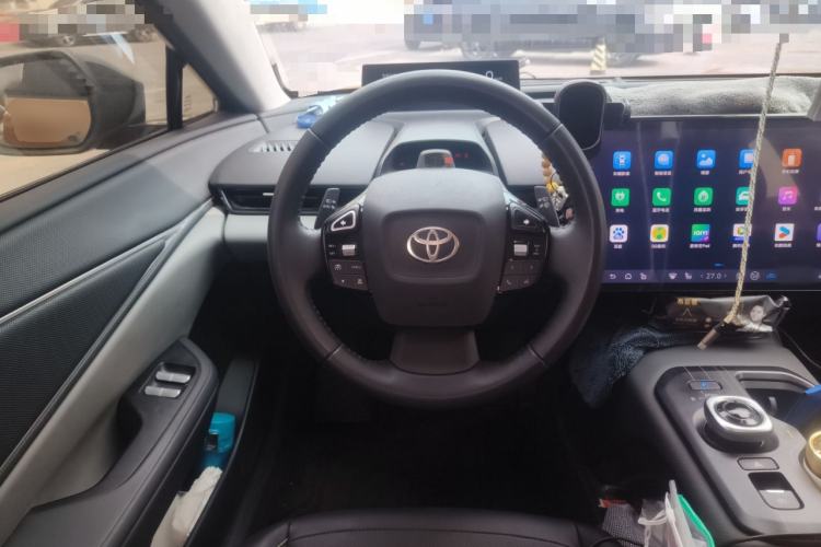 Used Toyota bZ5 2025 Model 550 PRO Steering Wheel