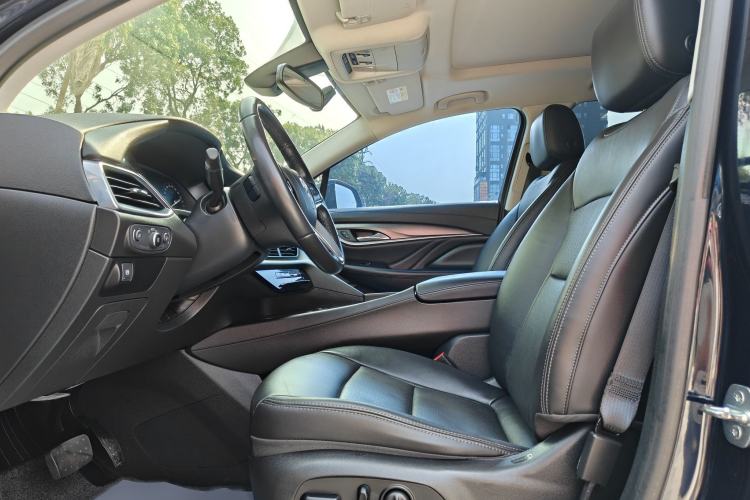 Used Buick Enclave 2020 28T Two-Wheel Drive Prestige Version