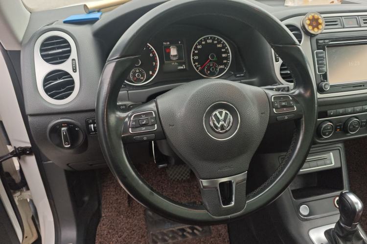 Used Volkswagen Tiguan 2015 1.8TSI Automatic Two-Wheel Drive Luxury Model
