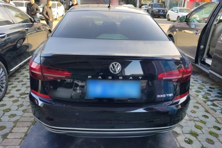 Used Volkswagen Passat 2019 330TSI Elite Edition China VI
